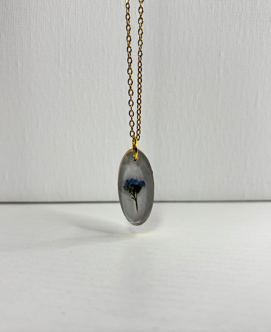 Blue and gold oval necklace
